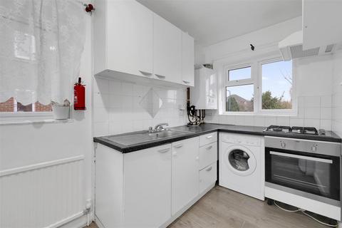 2 bedroom flat for sale, Pound Lane, London NW10