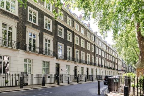 3 bedroom flat for sale, Sussex Gardens, London, W2