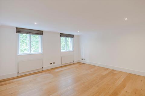 3 bedroom flat for sale, Sussex Gardens, London, W2