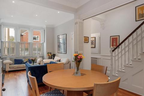 5 bedroom end of terrace house for sale, Fontarabia Road, London, SW11