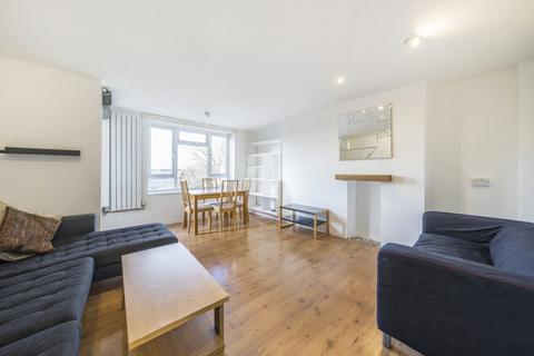 4 bedroom apartment to rent, Crawford Estate, London SE5