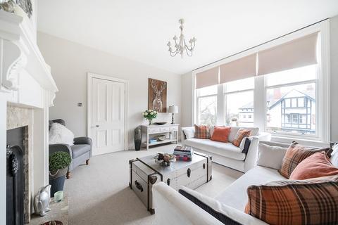 3 bedroom flat for sale, South Drive, Harrogate, HG2