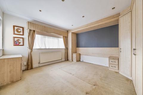 4 bedroom house to rent, Ullswater Crescent, SW15