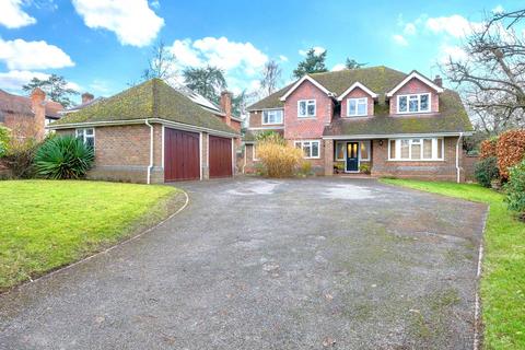 5 bedroom detached house for sale, Britwell Road, Burnham, Buckinghamshire, SL1