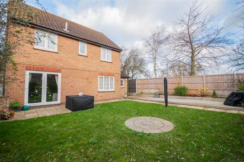 4 bedroom detached house for sale, Palmers Croft, Chelmer Village, Chelmsford