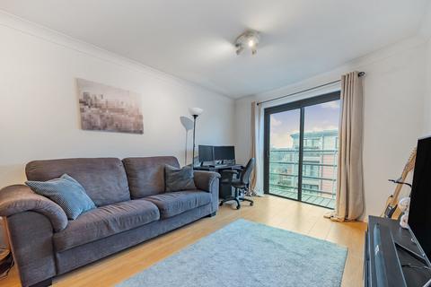 2 bedroom apartment for sale, Jubilee Square, Reading, Berkshire