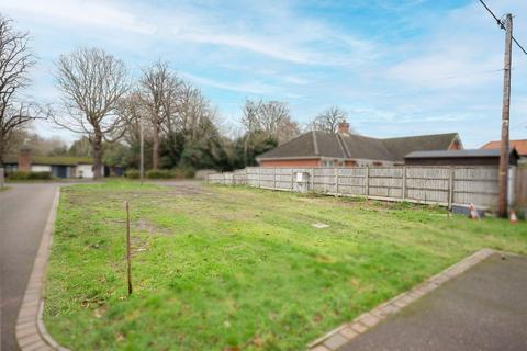 Land for sale, Hall Lane, Oulton