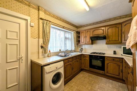 3 bedroom terraced house for sale, Moorland Road, Scarborough