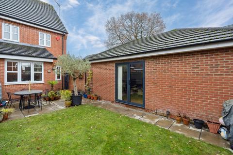 3 bedroom semi-detached house for sale, Four Oaks, Chesham