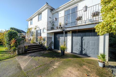 5 bedroom detached house for sale, Caldicot NP26