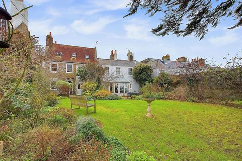 5 bedroom end of terrace house for sale, Church Street, Shoreham by Sea