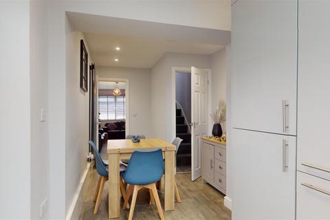 69 Hillcrest, Pensford, Bristol, BS39 4AX