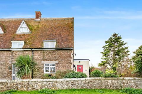 2 bedroom end of terrace house for sale, Rye Harbour Road, Rye TN31