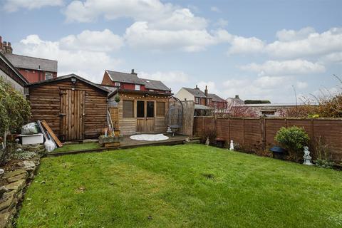 3 bedroom semi-detached house for sale, Rose Avenue, Huddersfield HD3