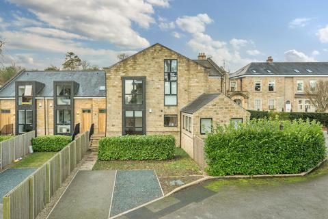 4 bedroom terraced house for sale, Sicklinghall Road, Wetherby, LS22