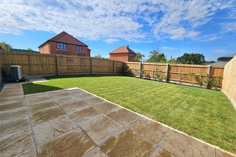 4 bedroom detached house for sale, Chapel End, Over Old Road, Hartpury