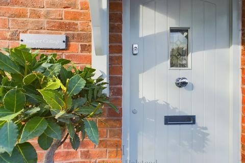 2 bedroom terraced house for sale, Blakemere Lane, Frodsham WA6