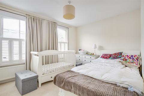 3 bedroom terraced house for sale, Kings Road, East Sheen, SW14