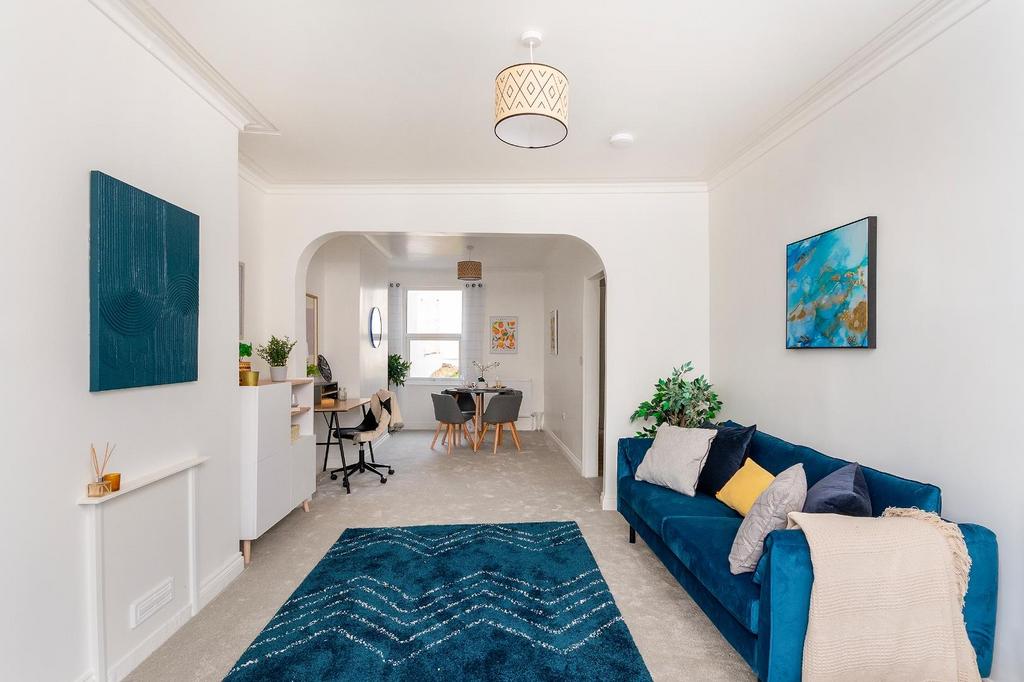 6 B5 RSG - Living Room B.jpg