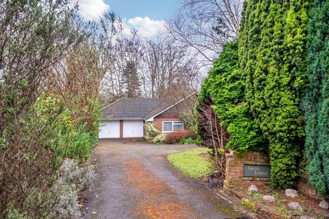 3 bedroom detached house for sale, 'Shene Lodge' 3 Dell Close, Haslemere, Surrey GU27 1ES