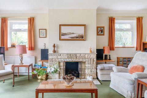3 Dell Close, Haslemere, GU27 1ES