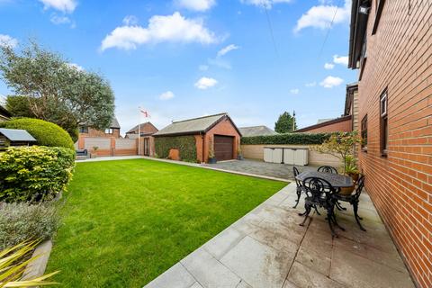 4 bedroom detached house for sale, Pocket Nook Lane, Lowton, WA3