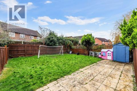 38 Wolsey Close, Worcester Park, KT4 7EF