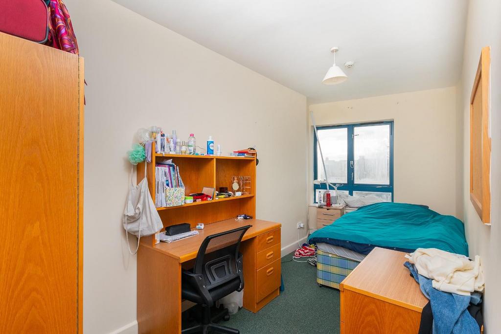 4 TBWCC - Bedroom K.jpg