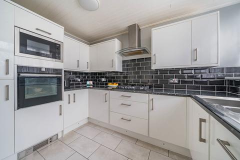 4 bedroom terraced house for sale, Chatham Grove, Chatham ME4