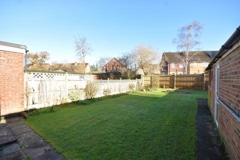 3 bedroom bungalow for sale, Smallfield, Horley, RH6