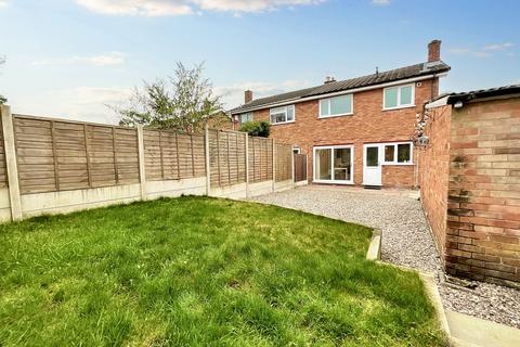 3 bedroom semi-detached house for sale, Kennedy Road, Stoke-On-Trent, ST4