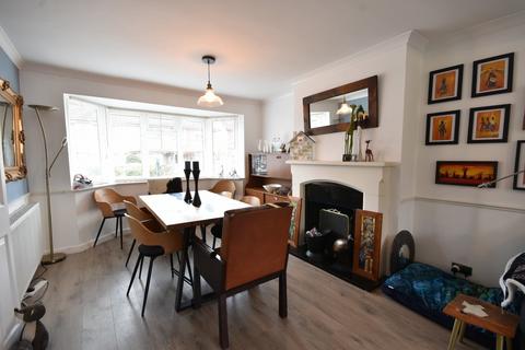 5 Akehurst Close, Copthorne, Crawley, RH10 3QQ