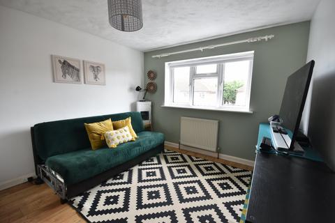 5 Akehurst Close, Copthorne, Crawley, RH10 3QQ