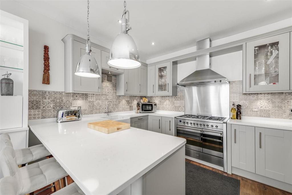 JA-Flat 2  190 Upper Richmond Road West-14.JPG