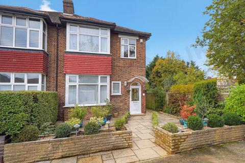 4 bedroom semi-detached house for sale, Sunnydale Gardens, London NW7