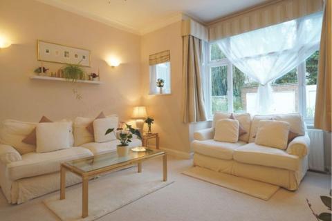 4 bedroom semi-detached house for sale, Sunnydale Gardens, London NW7