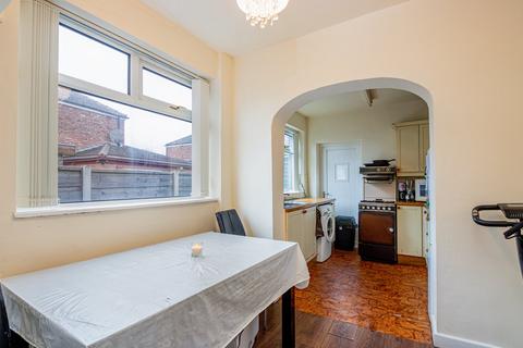 3 bedroom semi-detached house for sale, Stretton Avenue, Stretford, Manchester, M32