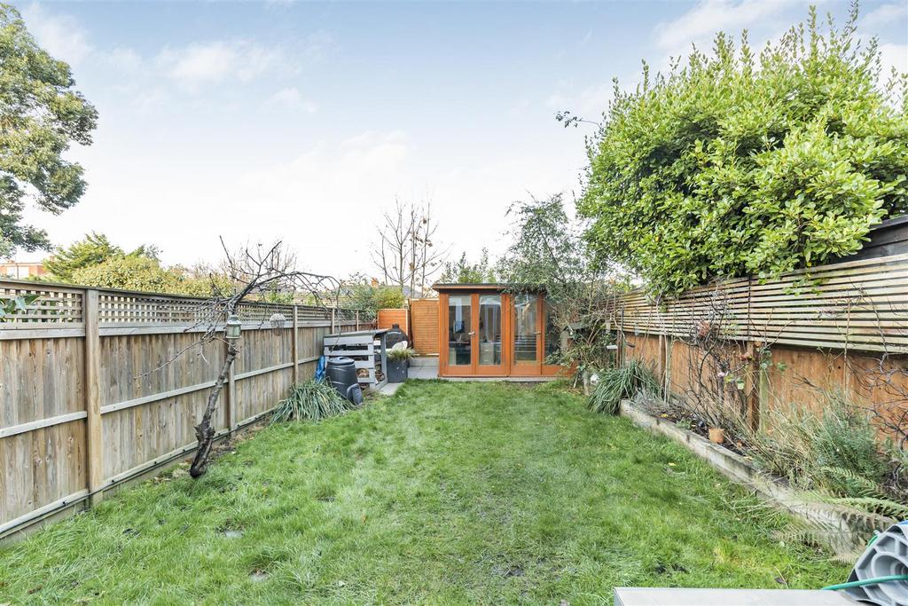 James anderson-98 tangier road-tw10 5dn  21 .JPG