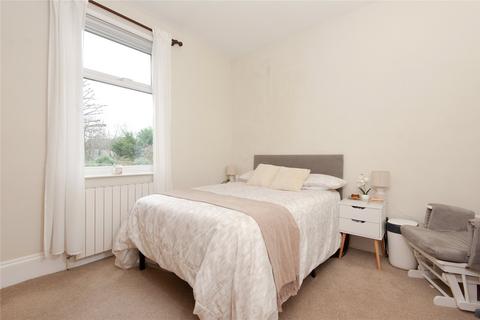 1 bedroom apartment for sale, Victoria Road, Middlesex