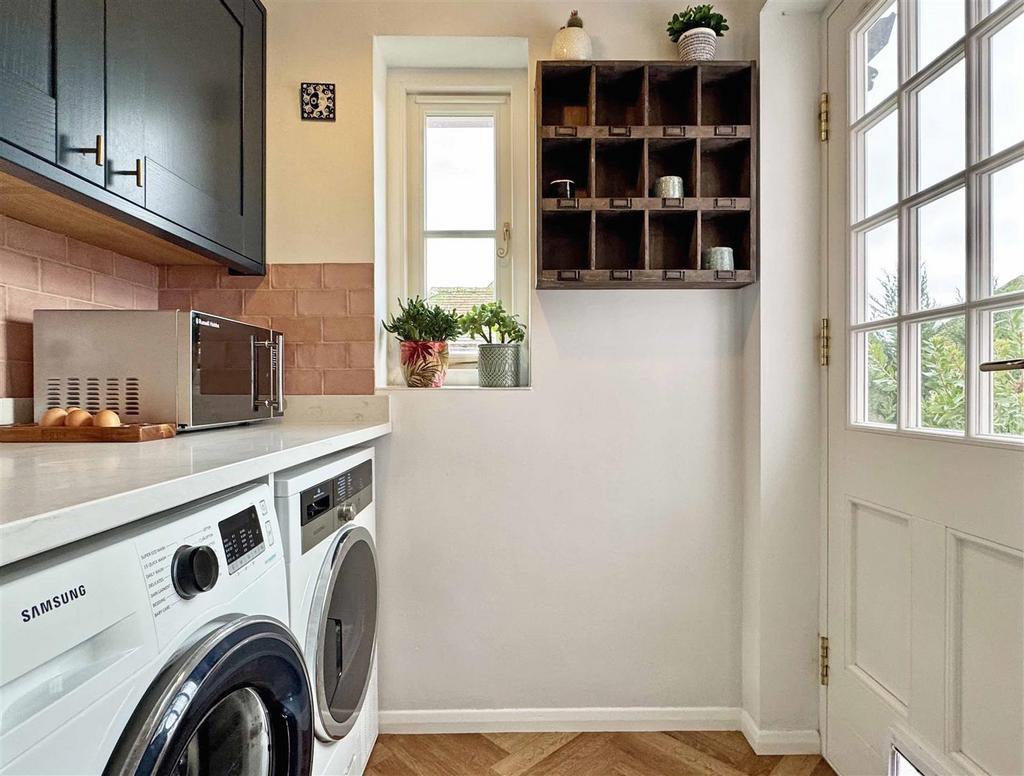 Utility Room.jpg