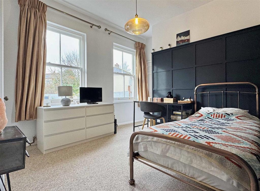 Bedroom 2.jpg