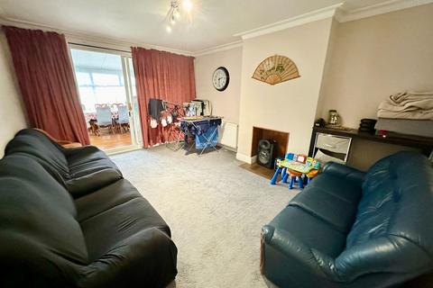44 Redhill Drive, Edgware, HA8 5JN
