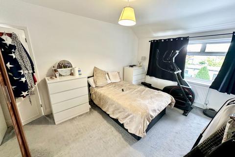 44 Redhill Drive, Edgware, HA8 5JN