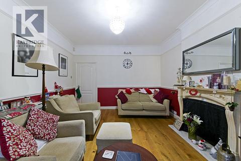 1 Salisbury Road, Worcester Park, KT4 7DF