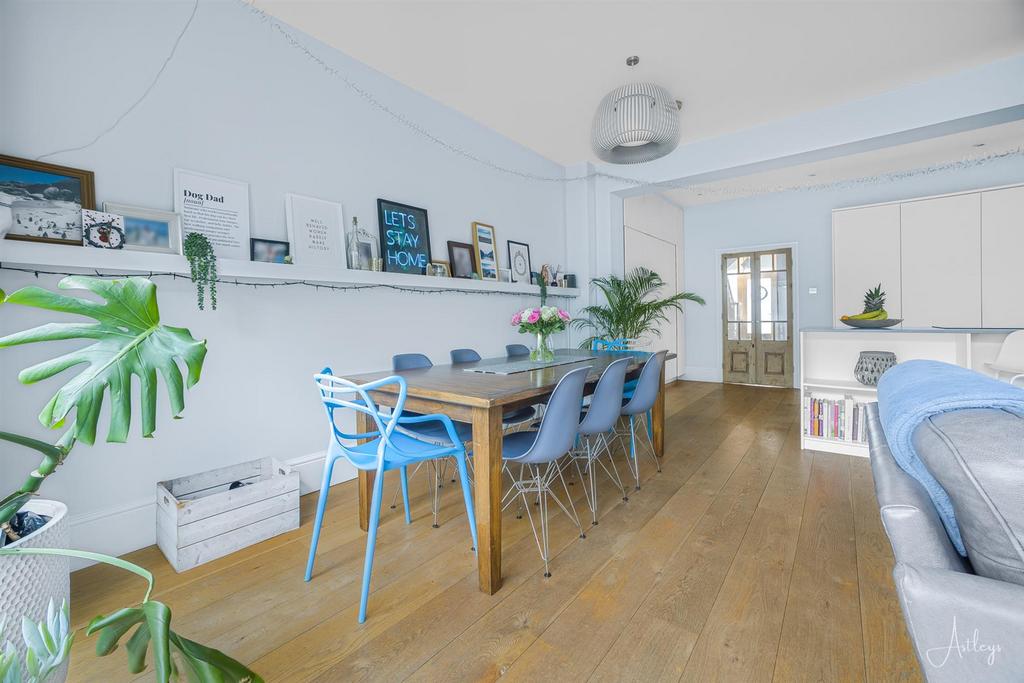 Open Plan Kitchen/Dining Room