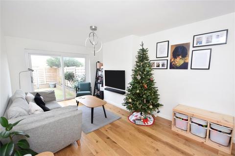 2 bedroom maisonette for sale, Palmar Road, Bexleyheath, DA7