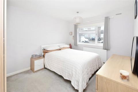 2 bedroom maisonette for sale, Palmar Road, Bexleyheath, DA7