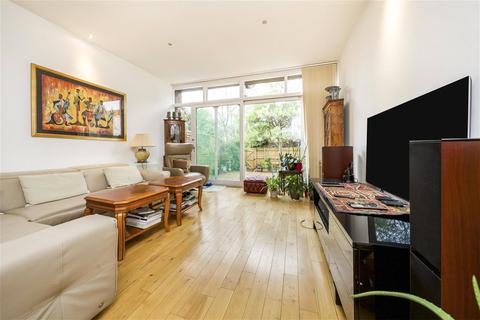 3 bedroom terraced house for sale, Mallard Place, Twickenham