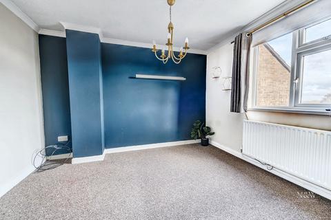 3 bedroom terraced house for sale, Gresford Close, St. Mellons, Cardiff. CF3