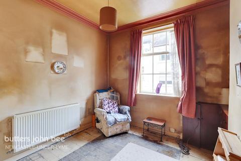 3 bedroom end of terrace house for sale, Oriel Street, Stoke-On-Trent